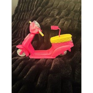 Winx Club Pink Yellow Scooter Bloom Doll Toy Toys R Us -rare-